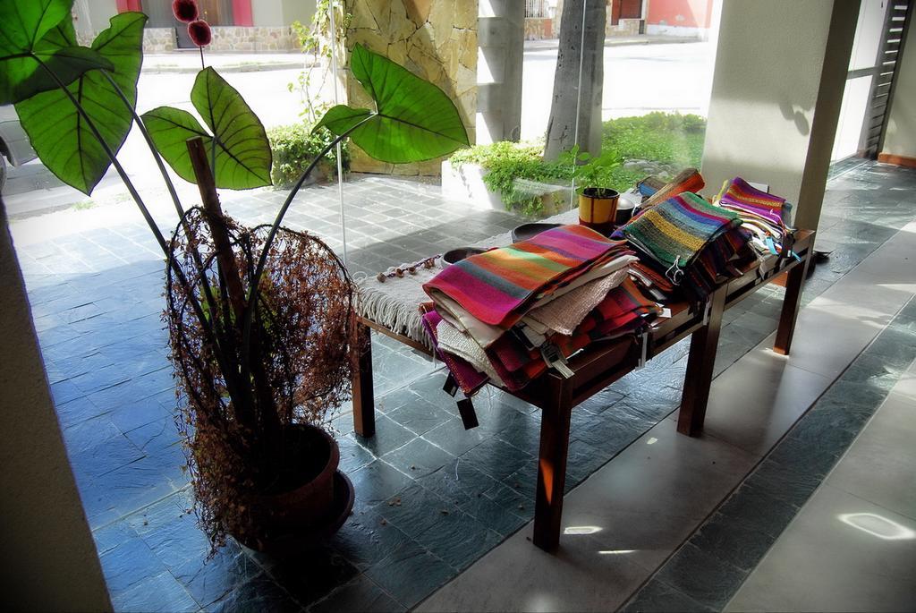 Tramas Andinas Aparthotel Salta Bagian luar foto